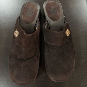 Chanel brown Suede Shoes